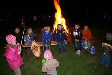 35 (Bitte hier klicken um dieses Bild in seiner vollen Größe zu betrachten)